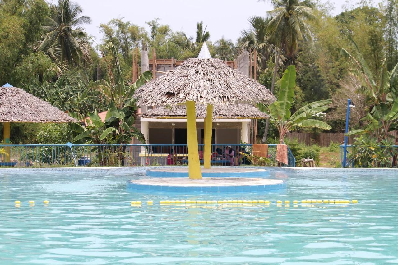 Sweetwater Resort Zamboanguita  Εξωτερικό φωτογραφία
